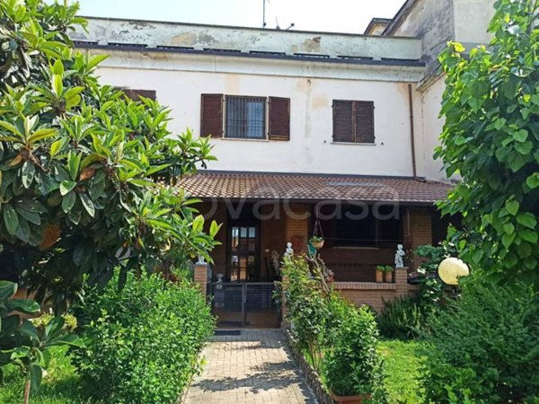 casa indipendente in vendita a Tromello