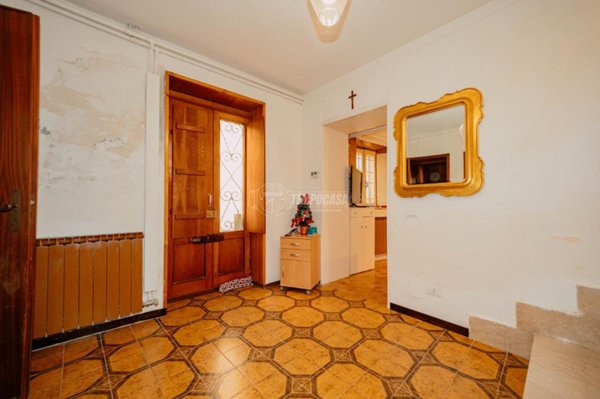 casa indipendente in vendita a Tromello