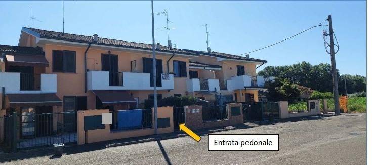 casa indipendente in vendita a Tromello