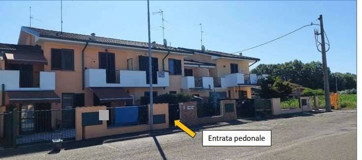 casa indipendente in vendita a Tromello