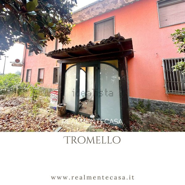 locale commerciale in vendita a Tromello