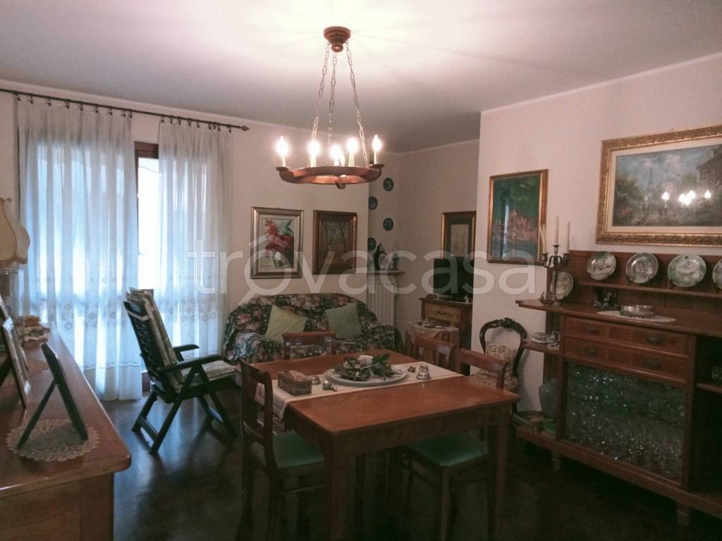 appartamento in vendita a Tromello