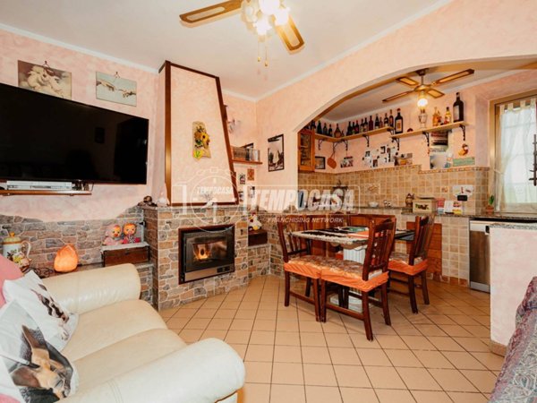 casa indipendente in vendita a Tromello