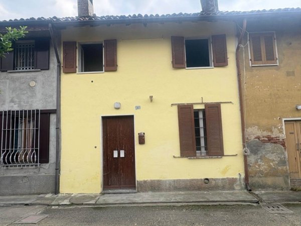 casa indipendente in vendita a Tromello