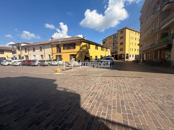 casa indipendente in vendita a Tromello