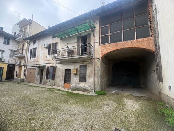casa indipendente in vendita a Tromello