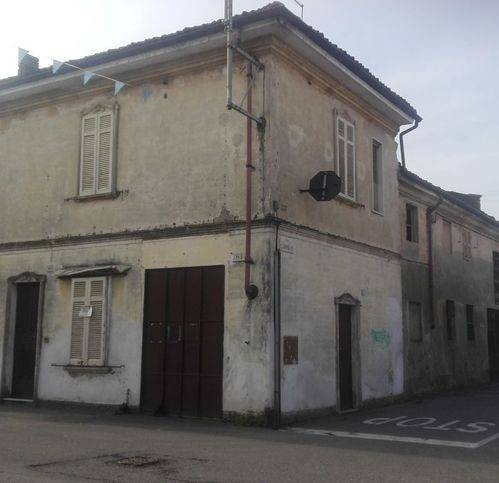 intera palazzina in vendita a Tromello