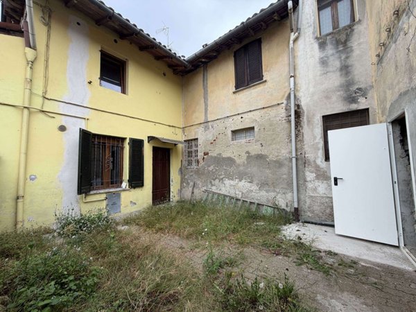casa indipendente in vendita a Tromello