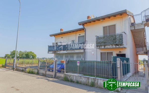 casa indipendente in vendita a Trovo