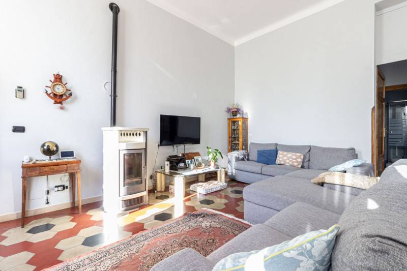 casa indipendente in vendita a Trovo in zona Papiago