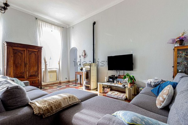 casa indipendente in vendita a Trovo in zona Papiago