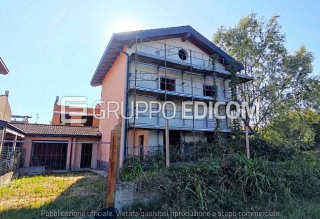 casa indipendente in vendita a Trovo