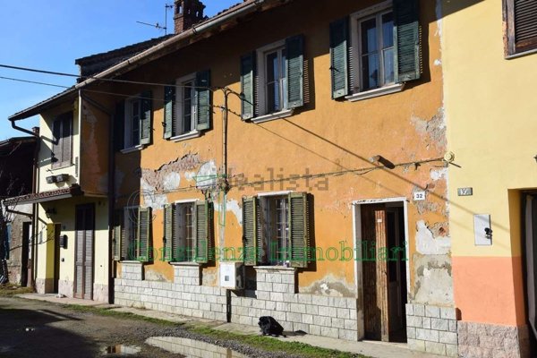 casa indipendente in vendita a Trovo