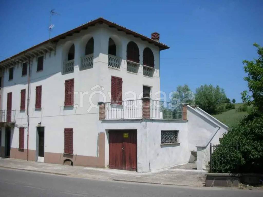 casa indipendente in vendita a Val di Nizza in zona Molino Cassano