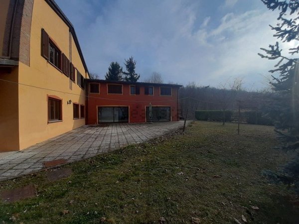 casa indipendente in vendita a Val di Nizza