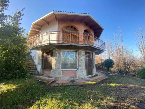 casa indipendente in vendita a Val di Nizza