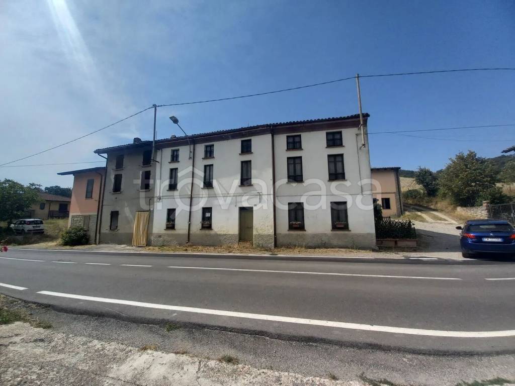 casa indipendente in vendita a Val di Nizza