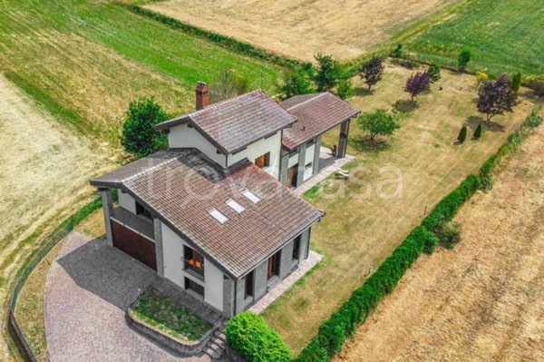 casa indipendente in vendita a Val di Nizza