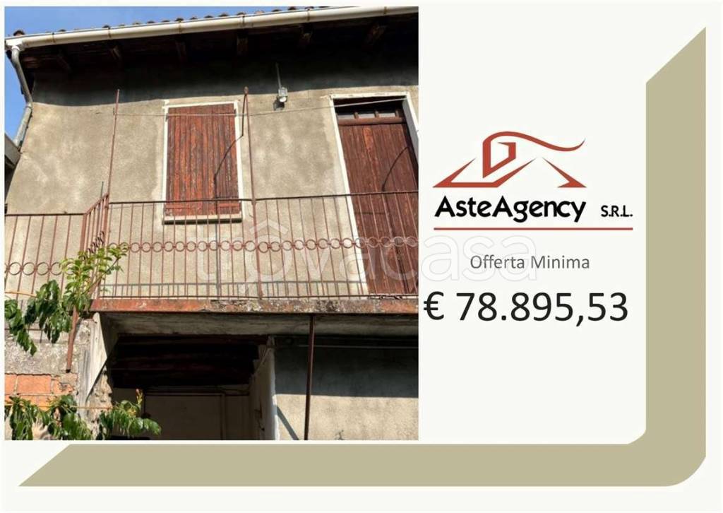 casa indipendente in vendita a Val di Nizza