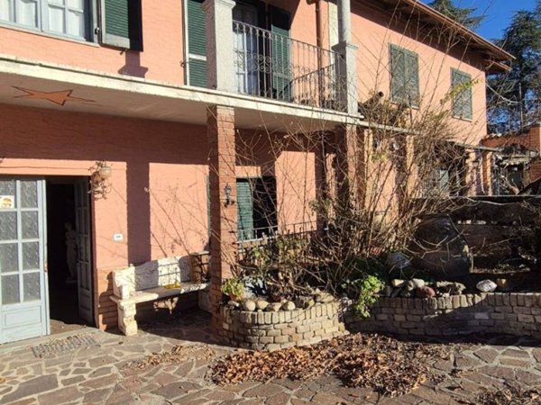casa indipendente in vendita a Val di Nizza in zona Sant'Albano