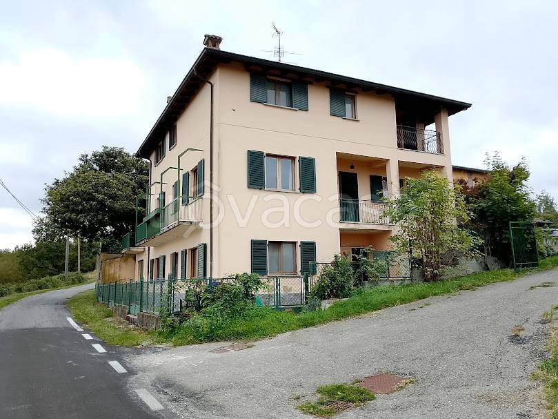 casa indipendente in vendita a Val di Nizza