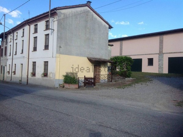 casa semindipendente in vendita a Val di Nizza