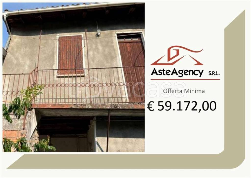 casa indipendente in vendita a Val di Nizza