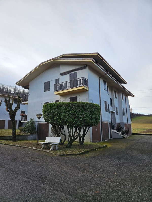 appartamento in vendita a Val di Nizza in zona Poggio Ferrato