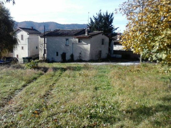 casa indipendente in vendita a Val di Nizza