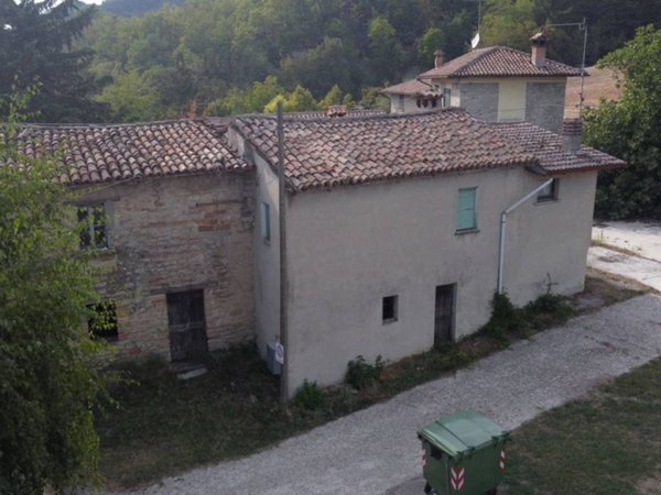 casa indipendente in vendita a Val di Nizza