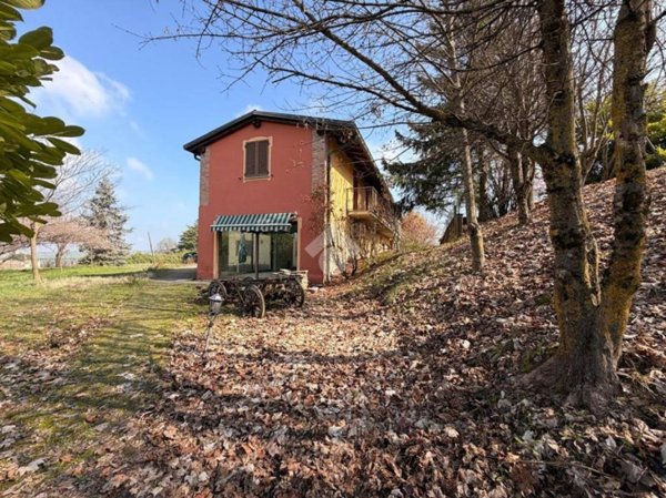 negozio in vendita a Val di Nizza