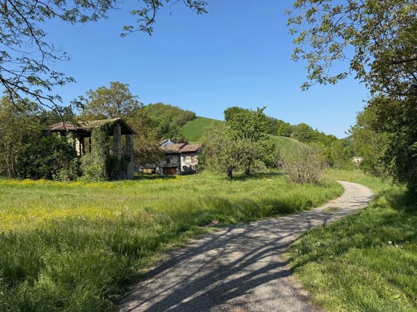 casa semindipendente in vendita a Val di Nizza in zona Casa Ponte