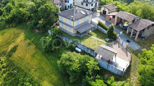 casa indipendente in vendita a Val di Nizza