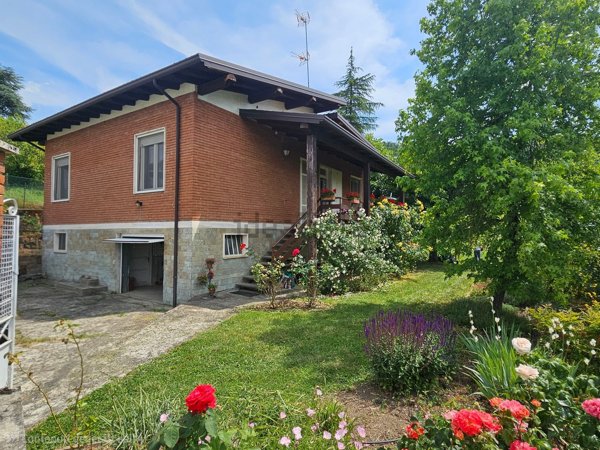 casa indipendente in vendita a Val di Nizza in zona Poggio Ferrato