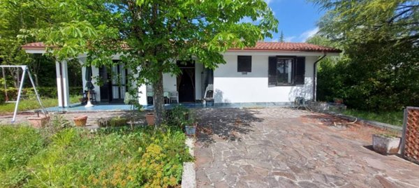 casa indipendente in vendita a Val di Nizza in zona Sant'Albano