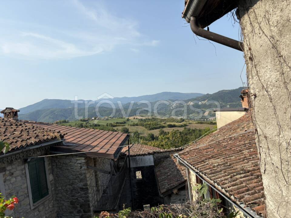 casa indipendente in vendita a Val di Nizza