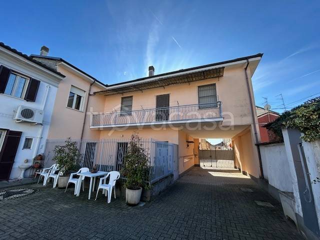 casa indipendente in vendita a Valle Lomellina