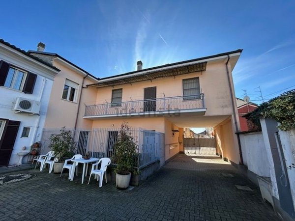 casa indipendente in vendita a Valle Lomellina