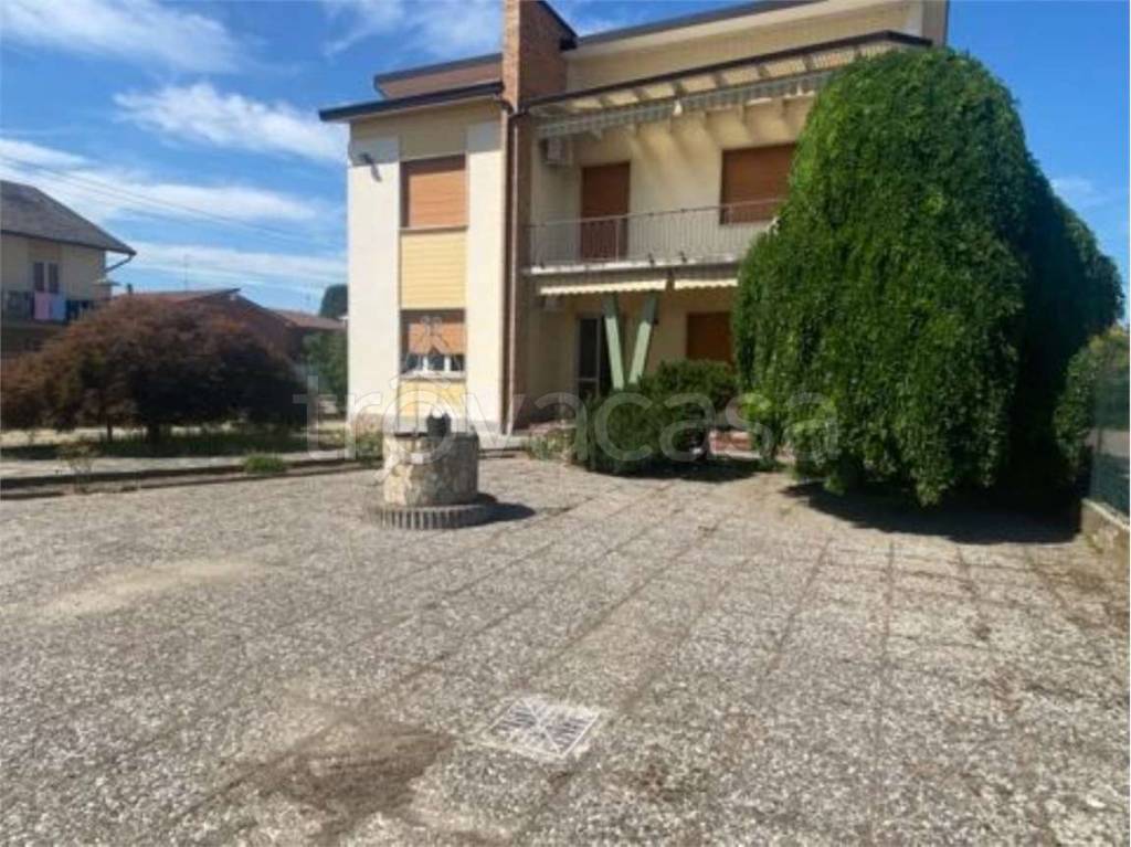 casa indipendente in vendita a Valle Lomellina