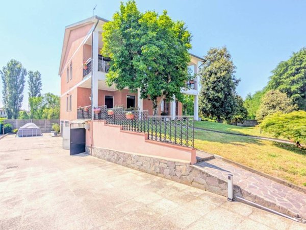 casa indipendente in vendita a Valle Salimbene in zona Motta San Damiano