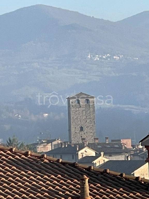 appartamento in vendita a Varzi