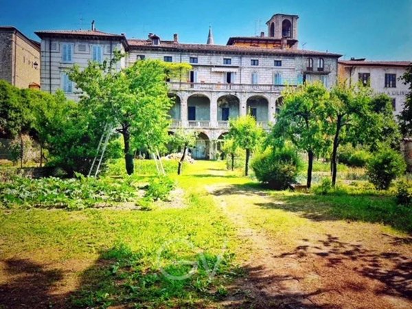 casa indipendente in vendita a Varzi