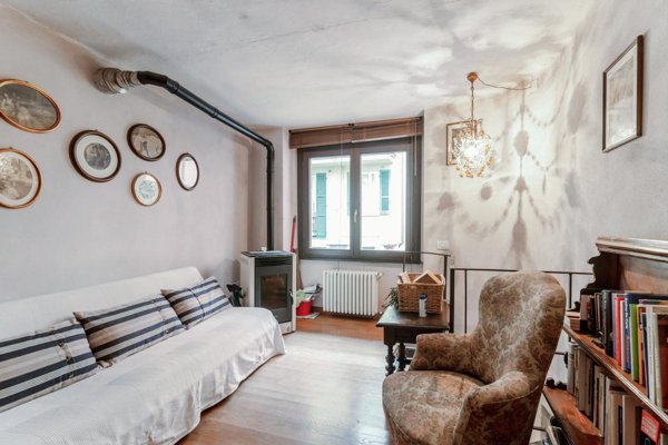 casa indipendente in vendita a Varzi