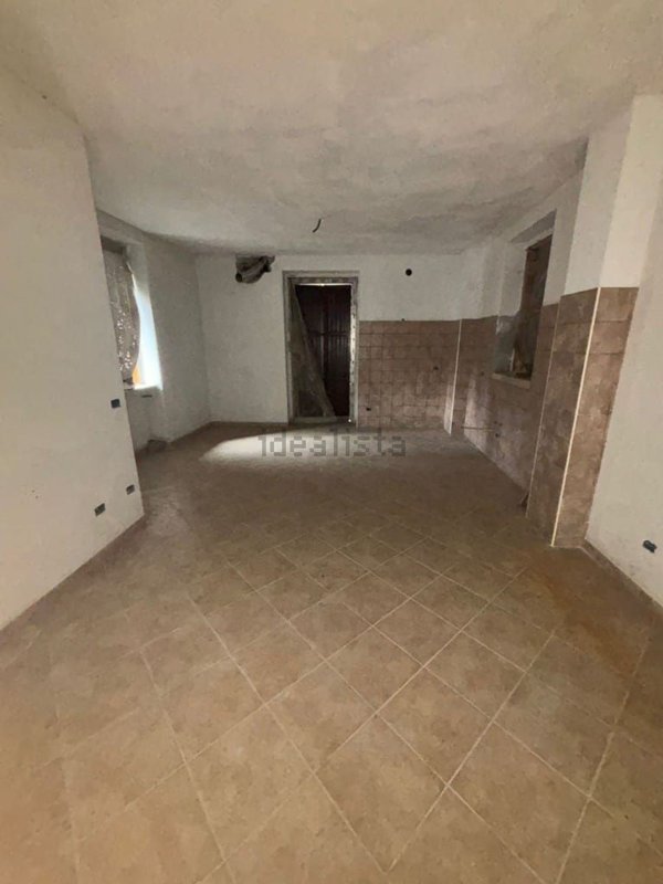 casa indipendente in vendita a Varzi