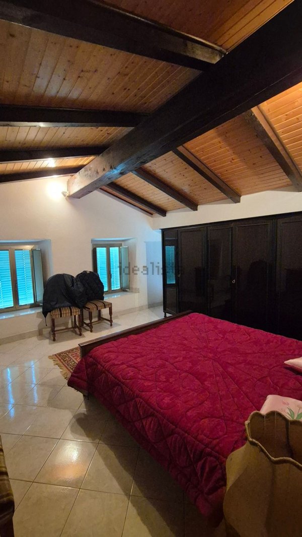 casa indipendente in vendita a Varzi