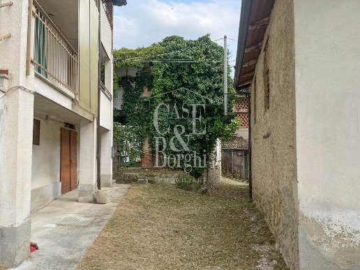 appartamento in vendita a Varzi