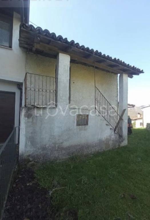 casa indipendente in vendita a Varzi in zona San Martino