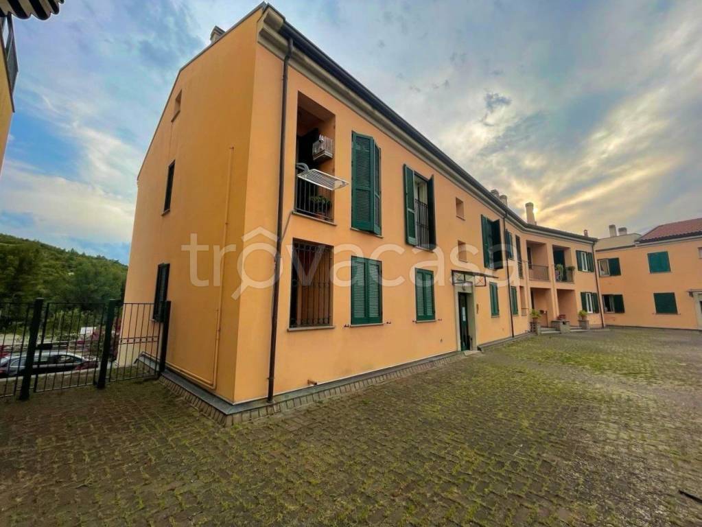 appartamento in vendita a Varzi in zona San Michele di Nivione