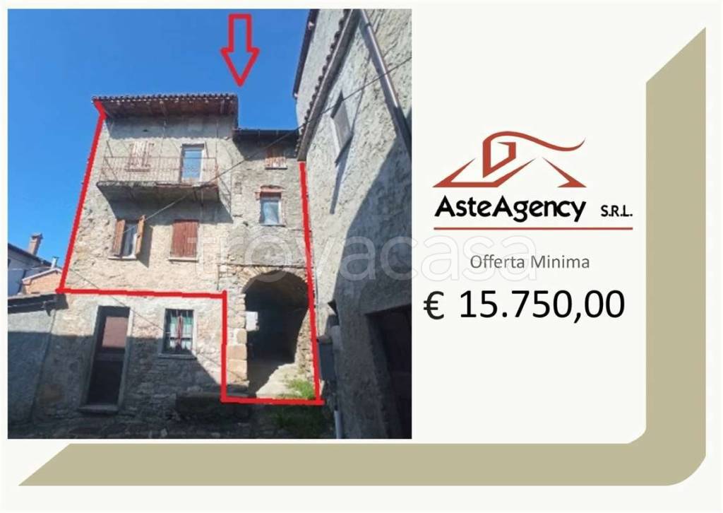 casa indipendente in vendita a Varzi in zona San Martino