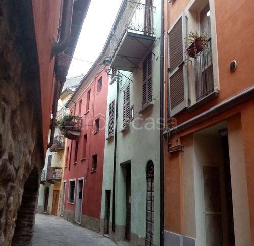 casa indipendente in vendita a Varzi